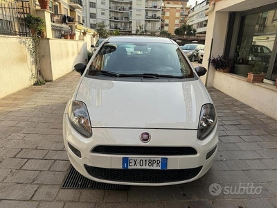 Usato 2014 Fiat Punto 1.4 LPG_Hybrid 77 CV (2.950 €)