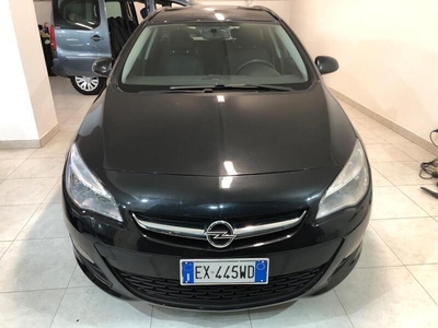 Usato 2014 Opel Astra 1.6 Diesel 110 CV (6.699 €)