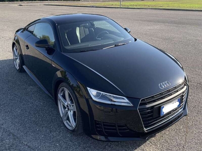 Usato 2015 Audi TT 1.8 Benzin 179 CV (24.500 €)