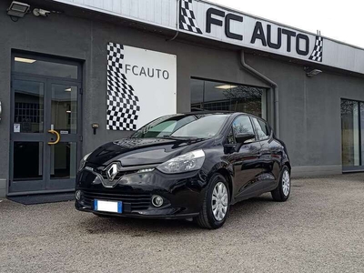 Usato 2015 Renault Clio IV 1.5 Diesel 75 CV (9.000 €)