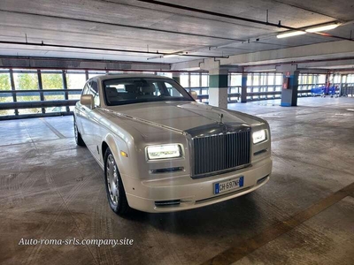 Usato 2015 Rolls Royce Phantom 6.7 Benzin 460 CV (265.000 €)