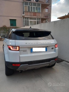 Usato 2016 Land Rover Range Rover evoque 2.0 Diesel 150 CV (14.000 €)