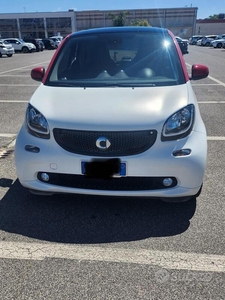 Usato 2016 Smart ForTwo Coupé Benzin (10.500 €)