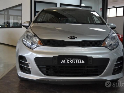 Usato 2017 Kia Rio 1.1 Diesel 75 CV (9.000 €)