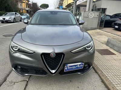 Usato 2018 Alfa Romeo Stelvio 2.1 Diesel 209 CV (25.999 €)
