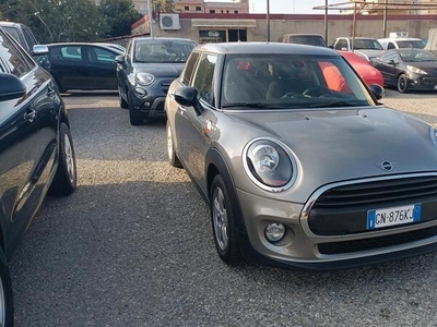 Usato 2018 Mini One D 1.5 Diesel 95 CV (18.500 €)