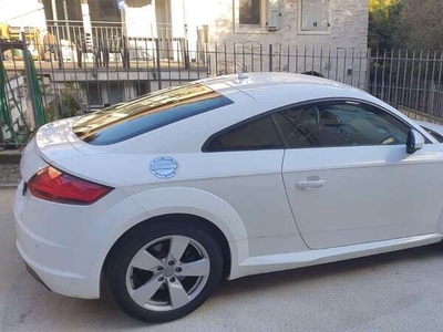 Usato 2019 Audi TT 2.0 Benzin 197 CV (31.000 €)