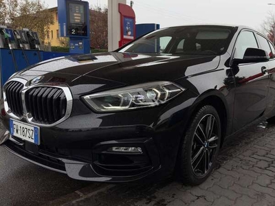 Usato 2019 BMW 118 1.5 Benzin 140 CV (24.500 €)