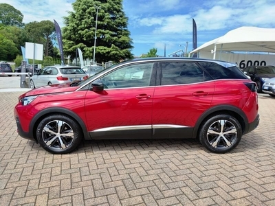 Usato 2019 Peugeot 3008 1.2 Benzin 131 CV (21.486 €)