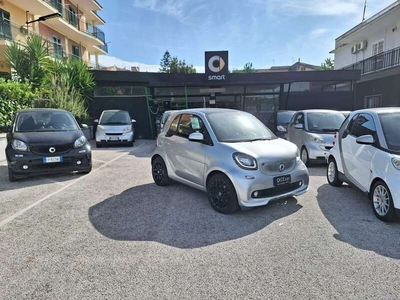 Usato 2019 Smart ForTwo Coupé 0.9 Benzin 90 CV (18.500 €)