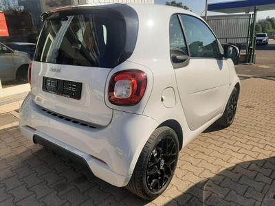 Usato 2019 Smart ForTwo Coupé 1.0 Benzin 71 CV (15.500 €)