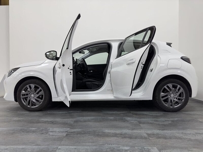 Usato 2021 Peugeot 208 1.5 Diesel 102 CV (17.600 €)