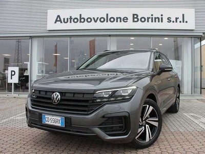 Usato 2021 VW Touareg 3.0 Diesel 231 CV (61.000 €)