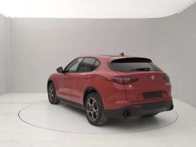 Usato 2022 Alfa Romeo Stelvio 2.0 Benzin 201 CV (53.590 €)