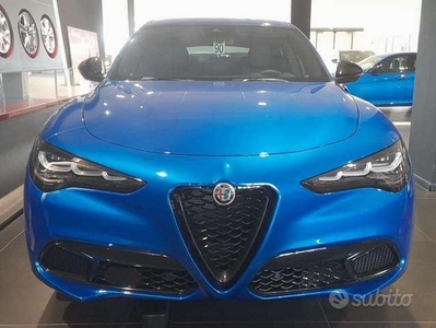 Usato 2022 Alfa Romeo Stelvio 2.1 Diesel 210 CV (54.200 €)