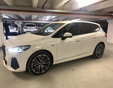 Usato 2022 BMW 225 Active Tourer 1.5 El_Hybrid 136 CV (39.300 €)