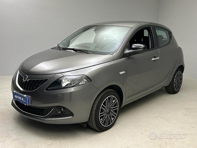 Usato 2022 Lancia Ypsilon 1.0 El_Hybrid 69 CV (14.834 €)