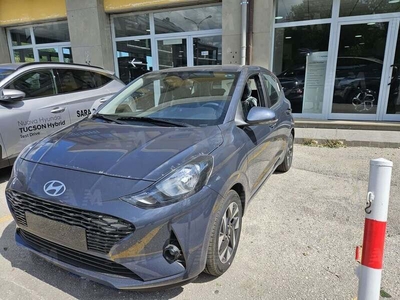 Usato 2023 Hyundai i10 1.0 Benzin 67 CV (15.500 €)