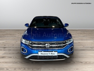 Usato 2023 VW T-Roc 1.5 Benzin 150 CV (37.900 €)