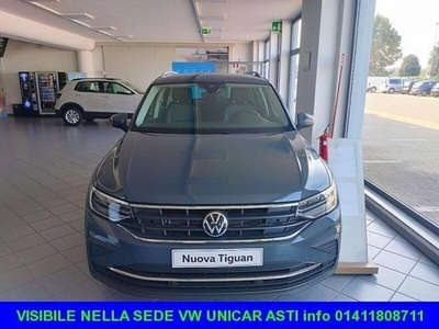 Usato 2023 VW Tiguan 1.5 Benzin 150 CV (36.500 €)
