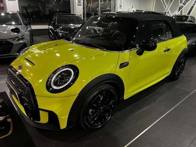 Usato 2024 Mini John Cooper Works Cabriolet 2.0 Benzin 231 CV (39.999 €)