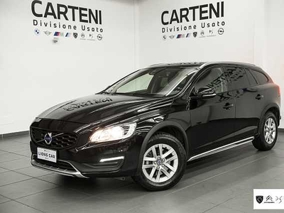 Volvo V60 CC Cross Country D3 Geartronic Business da LIONS CAR