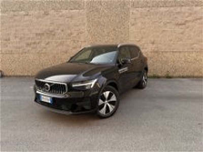 Volvo XC40 T4 Recharge Plug-in Hybrid automatico Core del 2023 usata a Bergamo