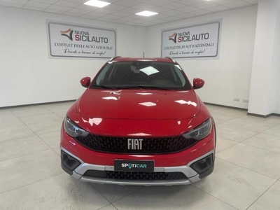 Fiat Tipo 1.5 Hybrid DCT CROSS 5 porte Red