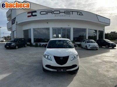 Lancia Ypsilon 1.2..