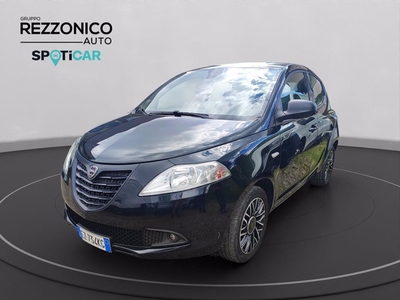 Lancia Ypsilon 1.2 69cv S MomoDesign anche per Neopatentati