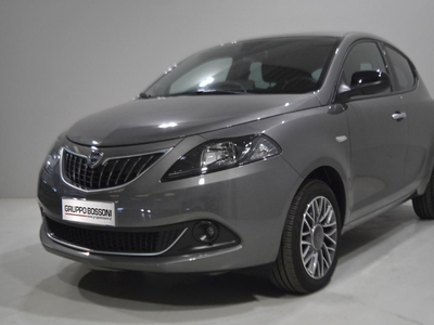 Lancia Ypsilon III 2021 1.0 firefly hybrid Gold Plus s and s 70cv