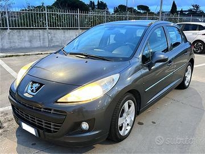 Peugeot 207 allure 1.6 hdi