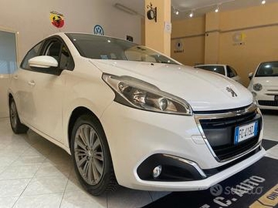 Peugeot 208 BlueHDi 75 5 porte Allure