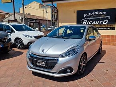 Peugeot 208 BlueHDi 75 5 porte Allure