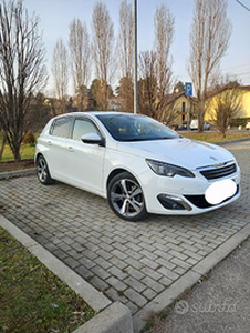 Peugeot 308 Allure bluehdi 120 cv pelle alcantar