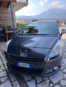 Peugeot 5008 7 posti