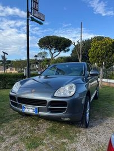 Porsche Cayenne 3.2