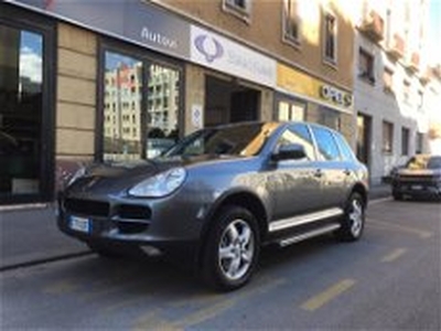 Porsche Cayenne 4.5 cat Tiptronic S del 2003 usata a Milano