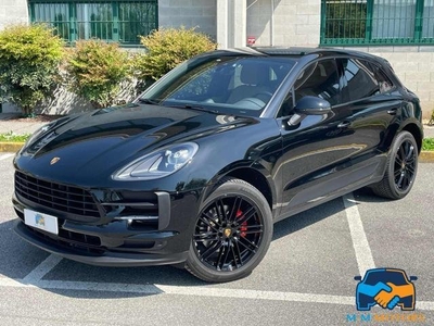 PORSCHE MACAN 2.0