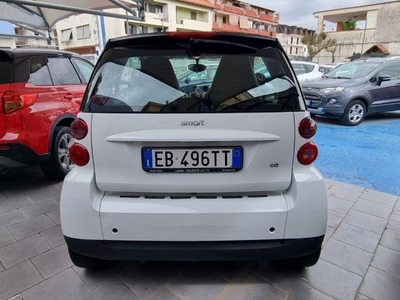 SMART Fortwo 800 33 kW coupÃ© passion cdi