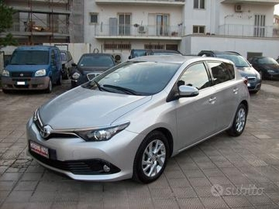 Toyota Auris 1.6 D-4D 112CV Active