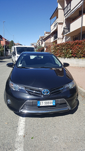 Toyota Auris Hybrid