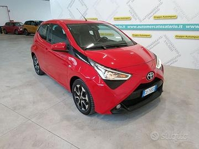 Toyota Aygo Connect 1.0 VVT-i 72 CV 5 porte