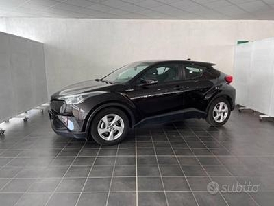 Toyota C-HR 1.8h Active 2wd e-cvt