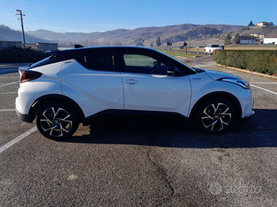 Toyota C-HR 2000 trend