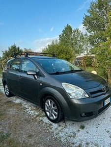 Toyota corolla verso del 2005