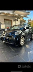 Toyota IQ 1.0 lounge high cambio automatico