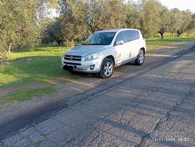 Toyota rav4 2.2 d4d anno 2011 150cv