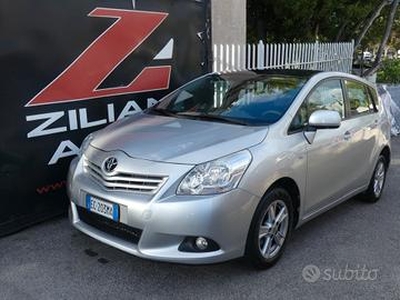 Toyota Verso 1.8 Sol