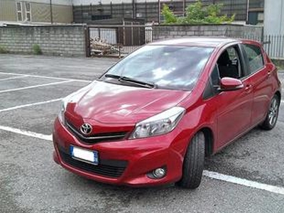 TOYOTA Yaris 3ª serie - 2011